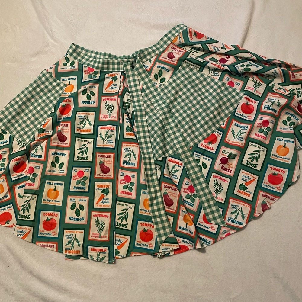 Unique Vintage Green Gingham Halter Romper with Fruit Print Trim - Picture 5 of 6